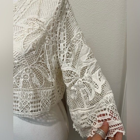 NWT FARM Rio Guipire Blouse- Off-White- Size Small - Picture 9 of 16